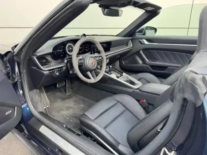 Photo 6 Porsche 911  Cabriolet 3.7 650ch Turbo S PDK