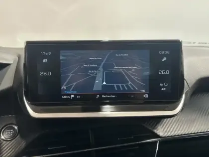 Photo 12 Peugeot 2008  1.2 PureTech 130ch S&S Roadtrip