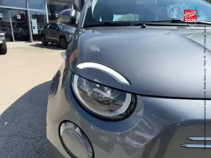 Photo 12 Fiat 500  e 118ch Icône