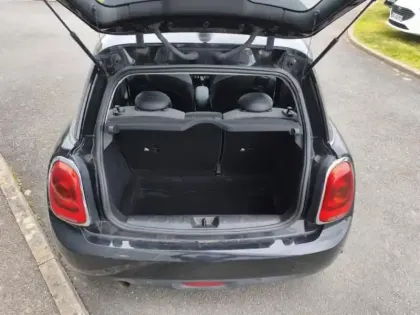 Photo 5 Mini Mini  One 102ch Blackfriars 114g