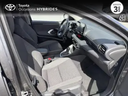 Photo 20 Toyota Yaris  116h Design 5p MY22