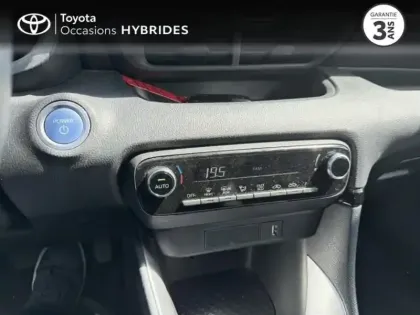Photo 12 Toyota Yaris  116h Design 5p MY22