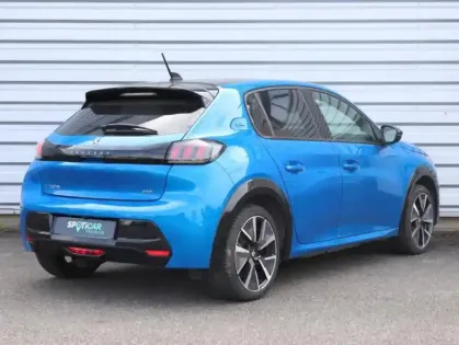 Photo 5 Peugeot 208  e- 136ch GT Pack