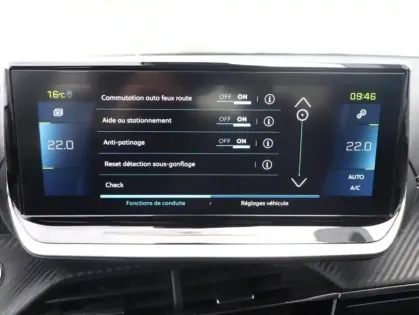 Photo 12 Peugeot 208  e- 136ch GT Pack