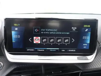 Photo 9 Peugeot 208  e- 136ch GT Pack