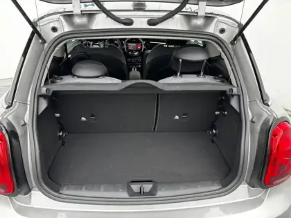 Photo 8 Mini Mini  Cooper 136ch  Edition Camden BVA7