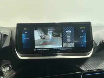 Photo 11 Peugeot 2008  e- 136ch GT