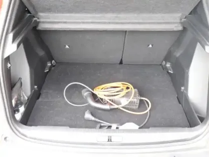 Photo 5 Peugeot 2008  e- 136ch Roadtrip