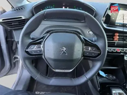 Photo 26 Peugeot 208  e- 136ch Active Pack