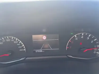 Photo 12 Peugeot 2008  1.2 PureTech 100ch S&S Style