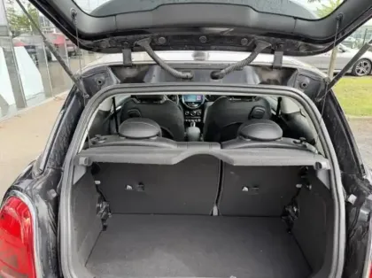 Photo 11 Mini Mini  Cooper 136ch  Edition Camden BVA7