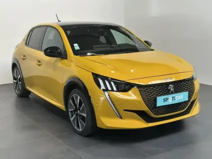 Photo 17 Peugeot 208  e- 136ch GT