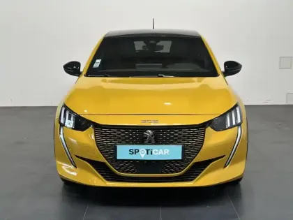 Photo 16 Peugeot 208  e- 136ch GT