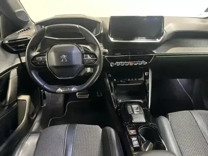 Photo 21 Peugeot 208  e- 136ch GT