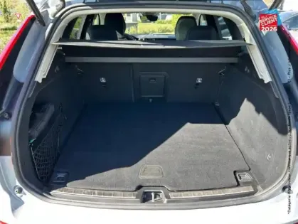 Photo 28 Volvo Xc60  T6 Hybride Rechargeable 253 + 145ch Plus Style Dark Geartronic 8 AWD