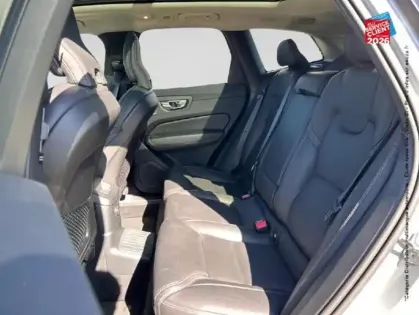 Photo 10 Volvo Xc60  T6 Hybride Rechargeable 253 + 145ch Plus Style Dark Geartronic 8 AWD