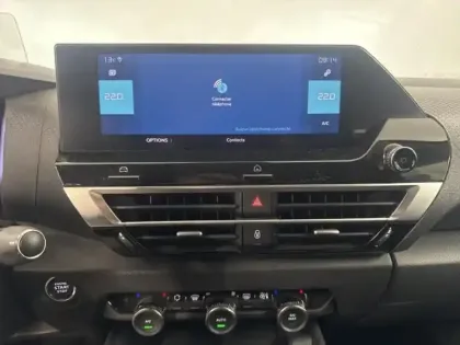 Photo 13 Citroën C4  Moteur électrique 136ch (100 kW) Shine Automatique