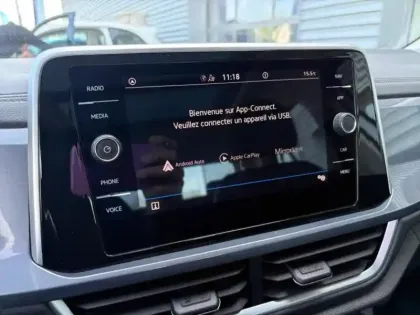 Photo 10 Volkswagen T-roc  1.5 TSI EVO 150ch Style DSG7