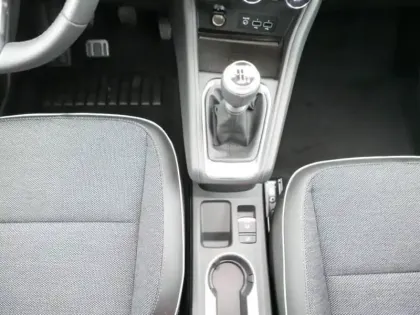 Photo 7 Renault Captur  1.3 TCe 140ch FAP Intens -21