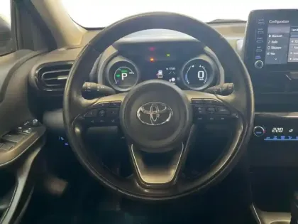 Photo 14 Toyota Yaris  Cross 116h Dynamic Business + Programme Beyond Zero Academy MY22