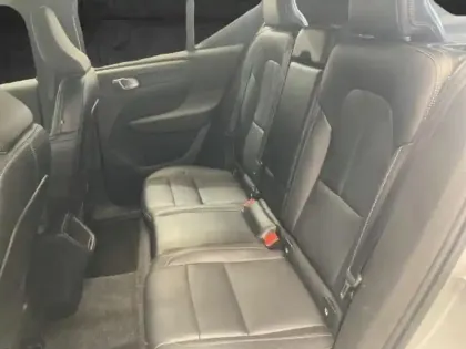 Photo 9 Volvo Xc40  D4 AdBlue AWD 190ch Business Geartronic 8