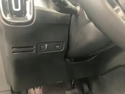 Photo 13 Volvo Xc40  D4 AdBlue AWD 190ch Business Geartronic 8