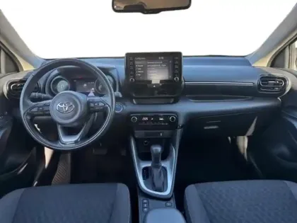 Photo 10 Toyota Yaris  116h Design 5p MY22