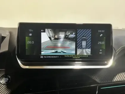 Photo 8 Peugeot 208  1.2 100 GT Line EAT8 i-Cockpit GPS Camera LED