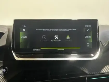 Photo 10 Peugeot 208  1.2 100 GT Line EAT8 i-Cockpit GPS Camera LED