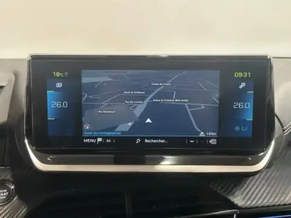 Photo 13 Peugeot 2008  e- 136ch GT