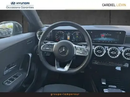 Photo 12 Mercedes Classe A  180 136ch AMG Line 7G-DCT