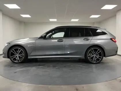 Photo 6 BMW Serie 3 Série 3 Touring 320eA 204ch M Sport