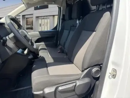 Photo 8 Citroën Jumpy  Fg M 1.5 BlueHDi 120ch S&S