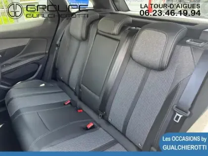 Photo 9 Peugeot 3008  HYBRID 225ch Allure Pack e-EAT8