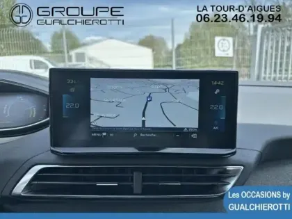 Photo 14 Peugeot 3008  HYBRID 225ch Allure Pack e-EAT8