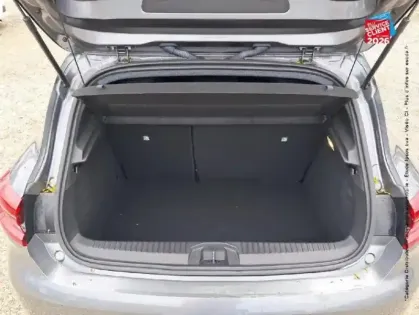 Photo 13 Renault Clio  1.6 E-Tech hybride 145ch Engineered