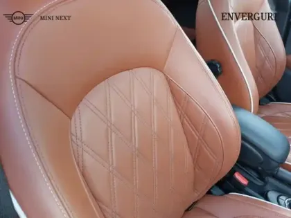 Photo 8 Mini Mini  5 Portes Cooper S 192ch Edition 60 Years BVA7 119g