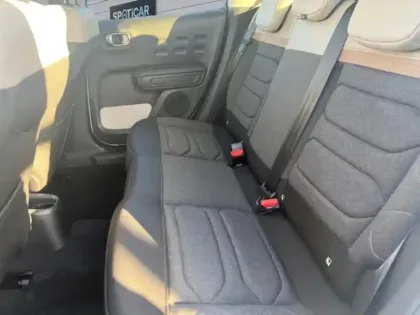 Photo 9 Citroën C3  1.2 PureTech 110ch S&S Shine 120-123g