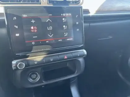 Photo 13 Citroën C3  1.2 PureTech 110ch S&S Shine 120-123g