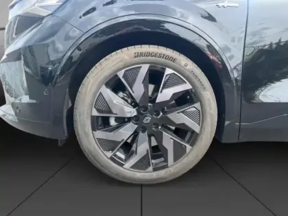 Photo 10 Renault Rafale  1.2 E-Tech full hybrid 200ch esprit Alpine - 25