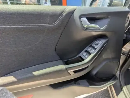 Photo 8 Ford Puma  1.0 EcoBoost 125ch S&S mHEV Titanium Powershift