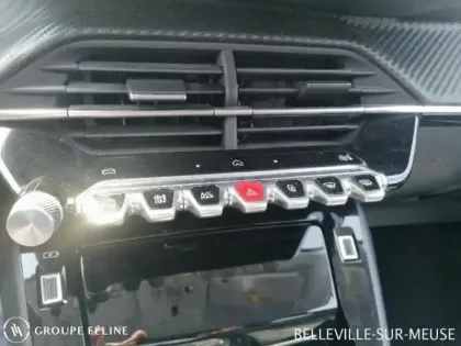 Photo 12 Peugeot 208  1.2 Hybrid 110ch Allure e-DCS6