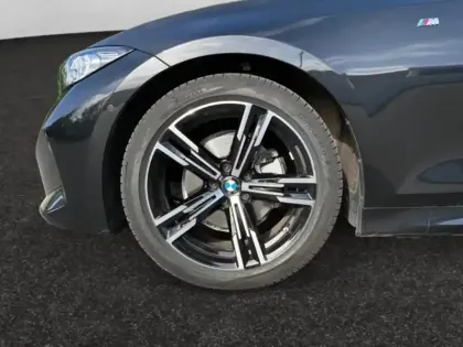 Photo 13 BMW Serie 3 Série 3 320dA xDrive 190ch M Sport