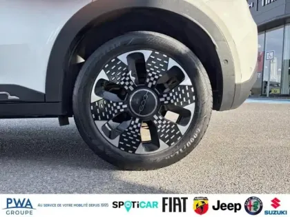 Photo 10 Fiat 600  1.2 Hybrid 100ch La Prima DCT6