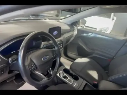 Photo 8 Ford Focus  SW 1.5 EcoBlue 120ch Titanium X BVA