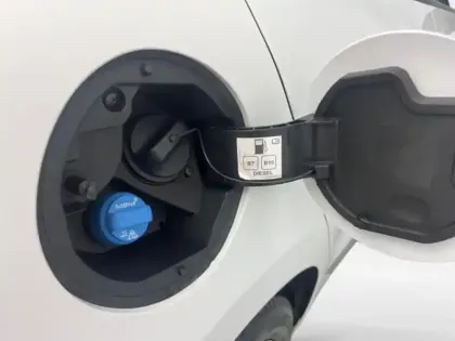 Photo 9 Renault Clio  Réversible 1.5 Blue dCi 100ch Evolution