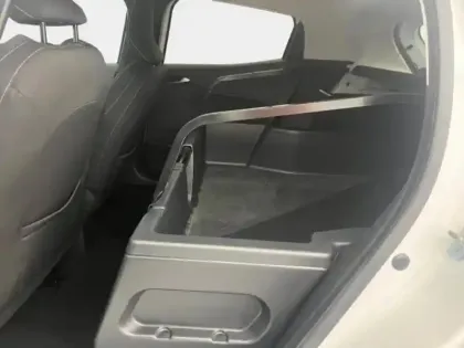 Photo 11 Renault Clio  Réversible 1.5 Blue dCi 100ch Evolution