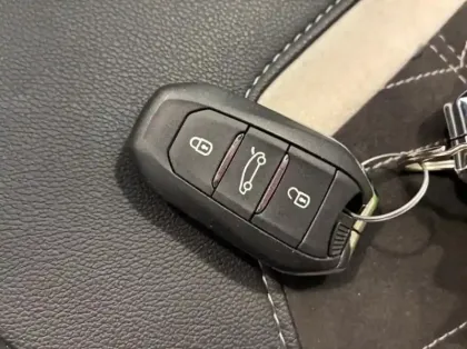 Photo 5 Opel Mokka  -e 136ch Ultimate