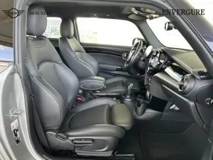 Photo 8 Mini Mini  Cooper 136ch  Edition Camden BVA7