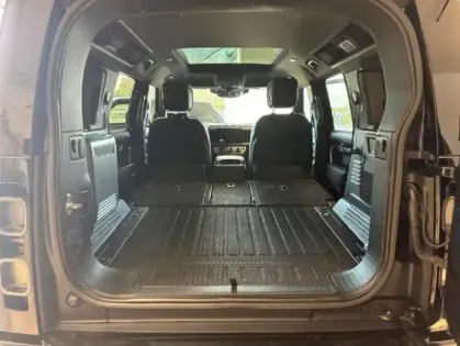 Photo 43 Land rover Defender  110 5.0 P525 X-Dynamic V8